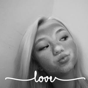 Meet your Posher, Hazel